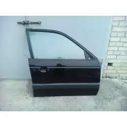 Дверь передняя правая Volkswagen Passat B3