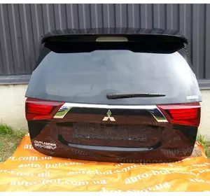 крышка багажника Mitsubishi Outlander III
