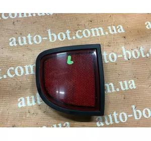 Катафот (відбивач) задній лівий Mitsubishi L200 Катафот (відбивач) задній лівий Mitsubishi L200