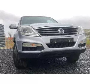 Решітка радіатора SsangYong Rexton W Решітка радіатора SsangYong Rexton W