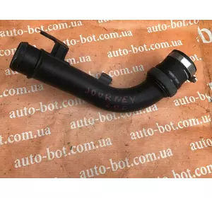 Патрубок інтеркулера Dodge Journey 04891848AB Патрубок інтеркулера Dodge Journey 04891848AB