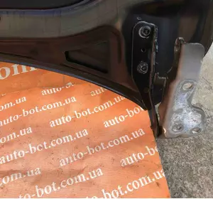 Петлі капота Ssangyong Actyon Sports Korando Sports Петлі капота Ssangyong Actyon Sports Korando Sports