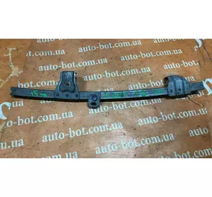 Напрямна скла дверей передніх правих Mitsubishi L200 2015- Напрямна скла дверей передніх правих Mitsubishi L200 2015-