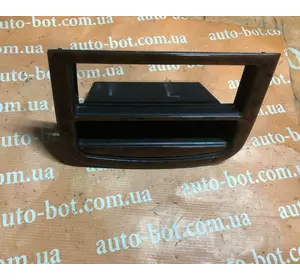 Декоративна накладка на панель приладів Hyundai galloper HR615222 Декоративна накладка на панель приладів Hyundai galloper HR615222