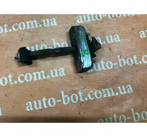 Обмежувач дверей задній правий Toyota Land Cruiser Prado 120 Обмежувач дверей задній правий Toyota Land Cruiser Prado 120