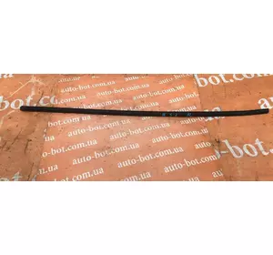 Молдинг лобового скла правий Nissan Pathfinder R52 Молдинг лобового скла правий Nissan Pathfinder R52