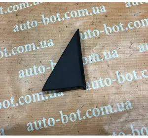 Крышка зеркала внутренняя правая Toyota Land Cruiser Prado 120 Крышка зеркала внутренняя правая Toyota Land Cruiser Prado 120