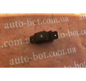 Кнопка стеклоподъемника задняя Ssangyong Actyon Sports Korando Sports Кнопка стеклоподъемника задняя Ssangyong Actyon Sports Korando Sports