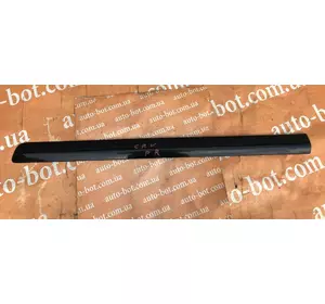 Молдинг передней правой двери Honda CR-V II 75302SCA Молдинг передней правой двери Honda CR-V II 75302SCA