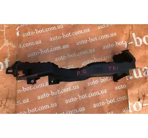 Направляющая передней правой фары Subaru Tribeca B9 Направляющая передней правой фары Subaru Tribeca B9