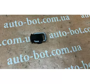 Крючок пола багажника SsangYong Korando C Крючок пола багажника SsangYong Korando C