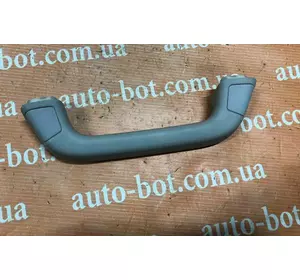 Ручка передней стойки Mitsubishi L200 2015- Ручка передней стойки Mitsubishi L200 2015-