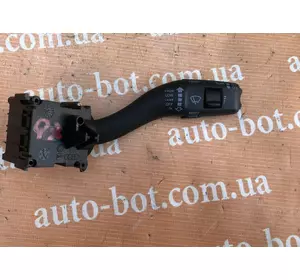 Переключатель подрулевой (дворников) Audi Q7 Переключатель подрулевой (дворников) Audi Q7